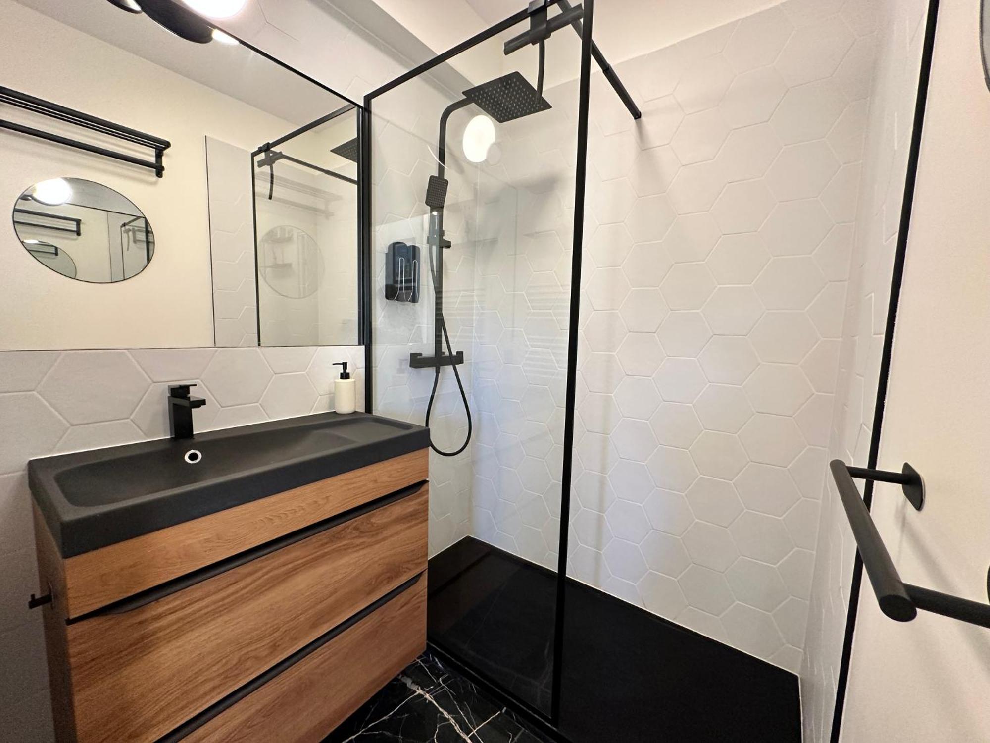 Elegant Appartement 2Pieces Piscinevue Mer Parking Vallauris Extérieur photo
